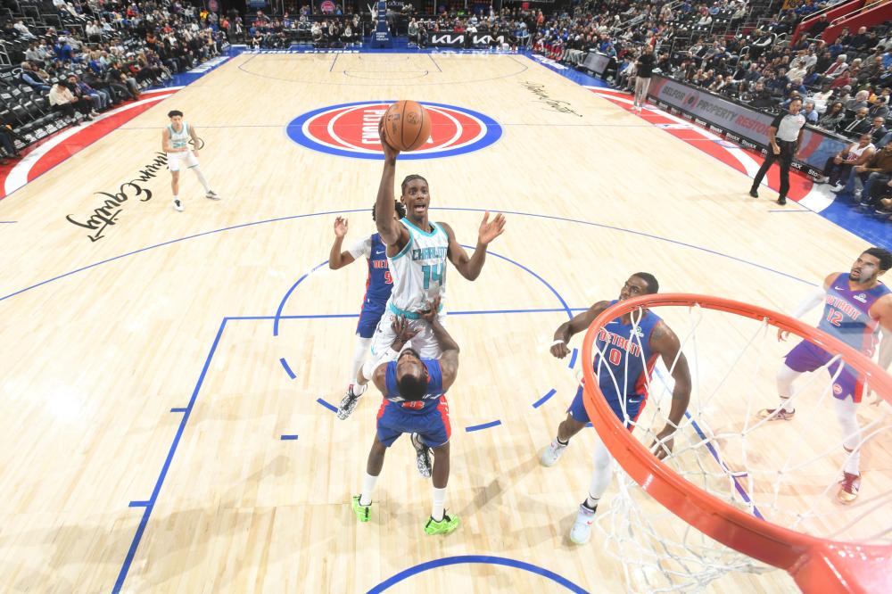 动着观众的 动着观众的