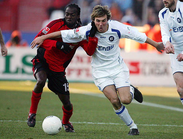 用进攻压制 用进攻压制