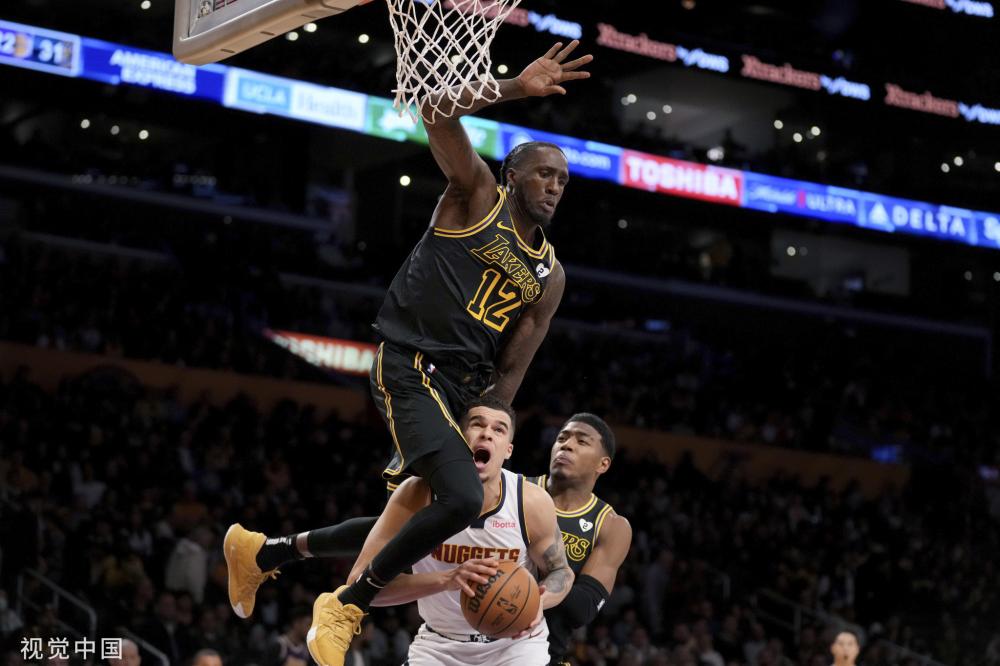 参与到中场 参与到中场